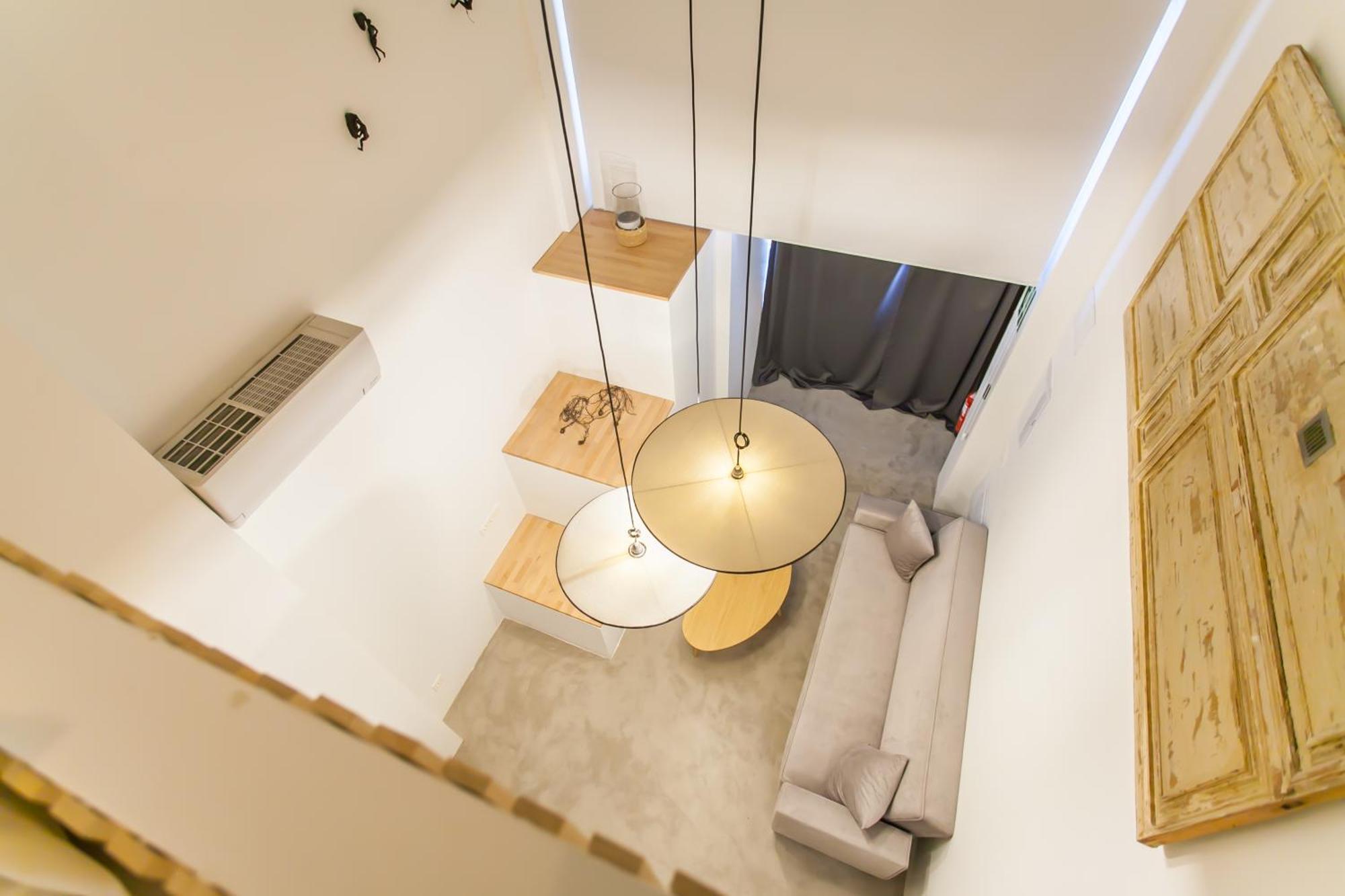 شقة Guernica Luxury Duplex - Location, Light, And Art مدريد المظهر الخارجي الصورة
